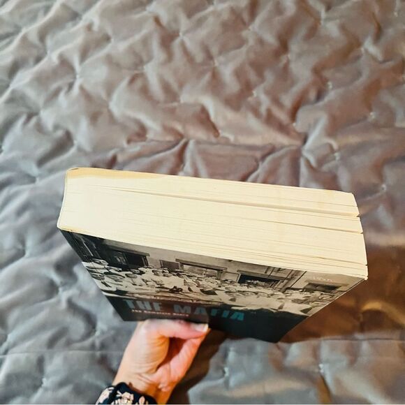 The Mafia: The Complete Story Book by Al Cimino et al Historical Fiction - Picture 7 of 12